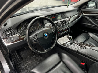 BMW 5 Series foto 6