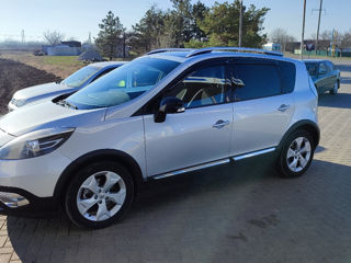 Renault Scenic foto 2