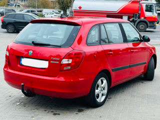 Skoda Fabia foto 2