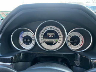 Mercedes E-Class foto 10