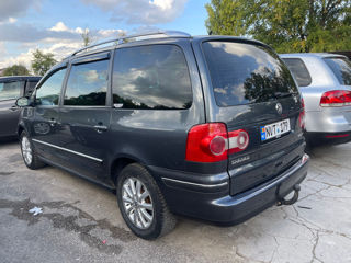 Volkswagen Sharan foto 2