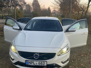 Volvo S60 foto 9