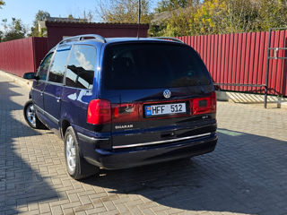 Volkswagen Sharan foto 4