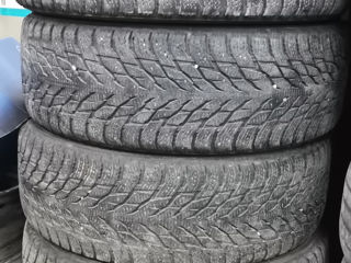 Nokian 235/60 R18