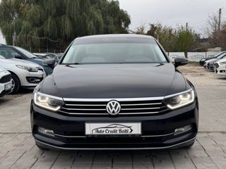 Volkswagen Passat foto 2