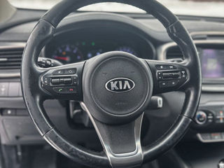 KIA Sorento foto 8