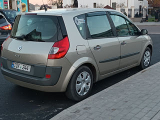 Renault Scenic foto 4