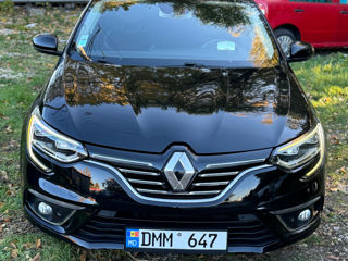 Renault Megane foto 2