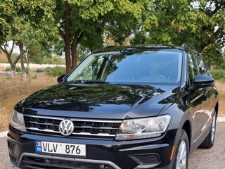 Volkswagen Tiguan foto 1