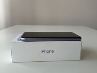 iPhone 11 Purple foto 4