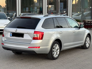 Skoda Octavia foto 4