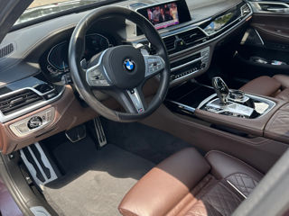 BMW 7 Series foto 4