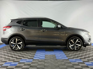 Nissan Qashqai foto 1