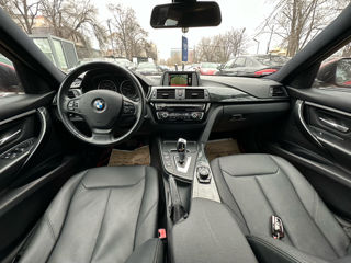 BMW 3 Series foto 7