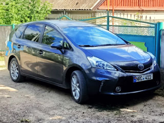 Toyota Prius + foto 1