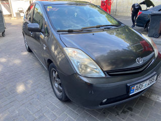 Toyota Prius foto 1