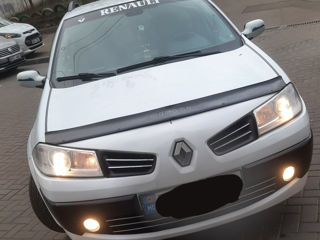 Renault Megane foto 2