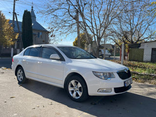 Skoda Superb foto 3