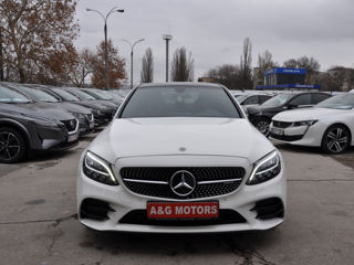 Mercedes C-Class foto 2