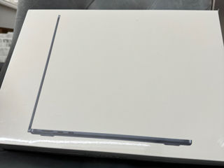MacBook Air 13.6 M2 8/256gb Midnight Sigilat Original Garantie Apple