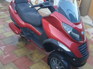 Piaggio MP3.125. foto 3