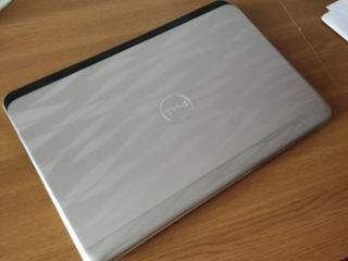 laptop Dell Inspiron