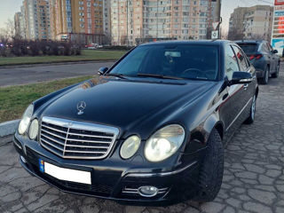 Mercedes E-Class foto 3