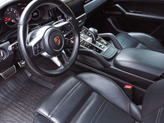 Porsche Cayenne foto 9