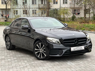 Mercedes E-Class foto 3