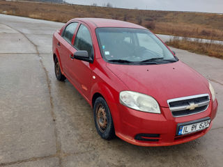 Chevrolet Aveo foto 3