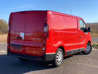 Dezmembrez Renault Trafic 3 2015 1.6dci foto 2