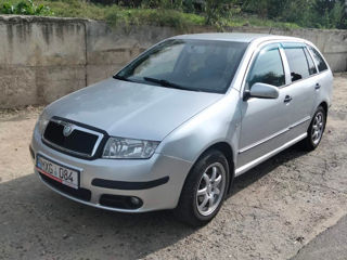 Skoda Fabia foto 3