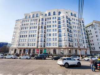 Apartament cu 5 camere sau mai multe, 179 m², Centru, Chișinău