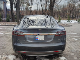 Tesla Model S foto 5