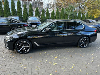 BMW 5 Series foto 3