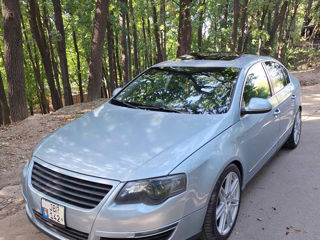 Volkswagen Passat foto 1