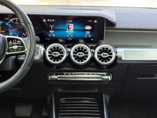 Mercedes GLB фото 11