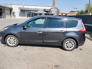 Renault Grand Scenic foto 4