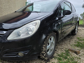 Opel Corsa foto 2