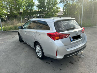 Toyota Auris foto 4