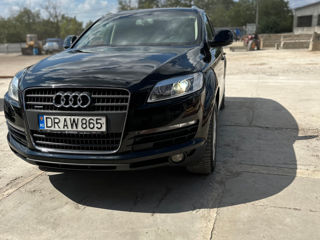 Audi Q7 foto 2