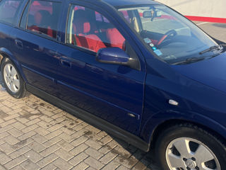 Opel Astra foto 2