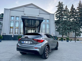 Infiniti Q30 foto 3