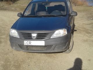 Dacia Logan foto 1