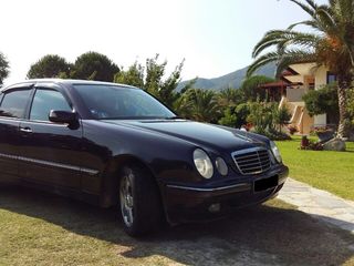 Mercedes E Class foto 2