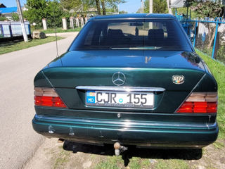 Mercedes Series (W124) foto 5
