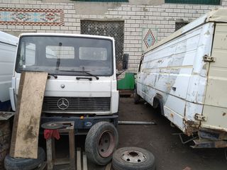 Mercedes 1317.  814.  711.  609. foto 1