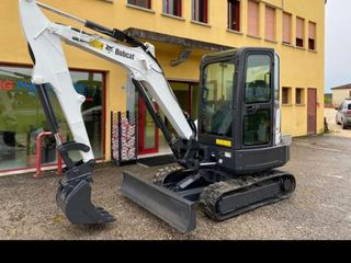 Servicii Bobcat S 175, 570, S 300. Servicii Excavatot Bobcat  3 foto 8