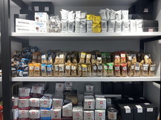 Nespresso, Vertuo, DolceGusto, a Modo Mio, Lavazza... boabe, cafea, macinata