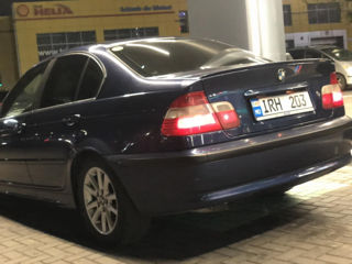 BMW 3 Series foto 2